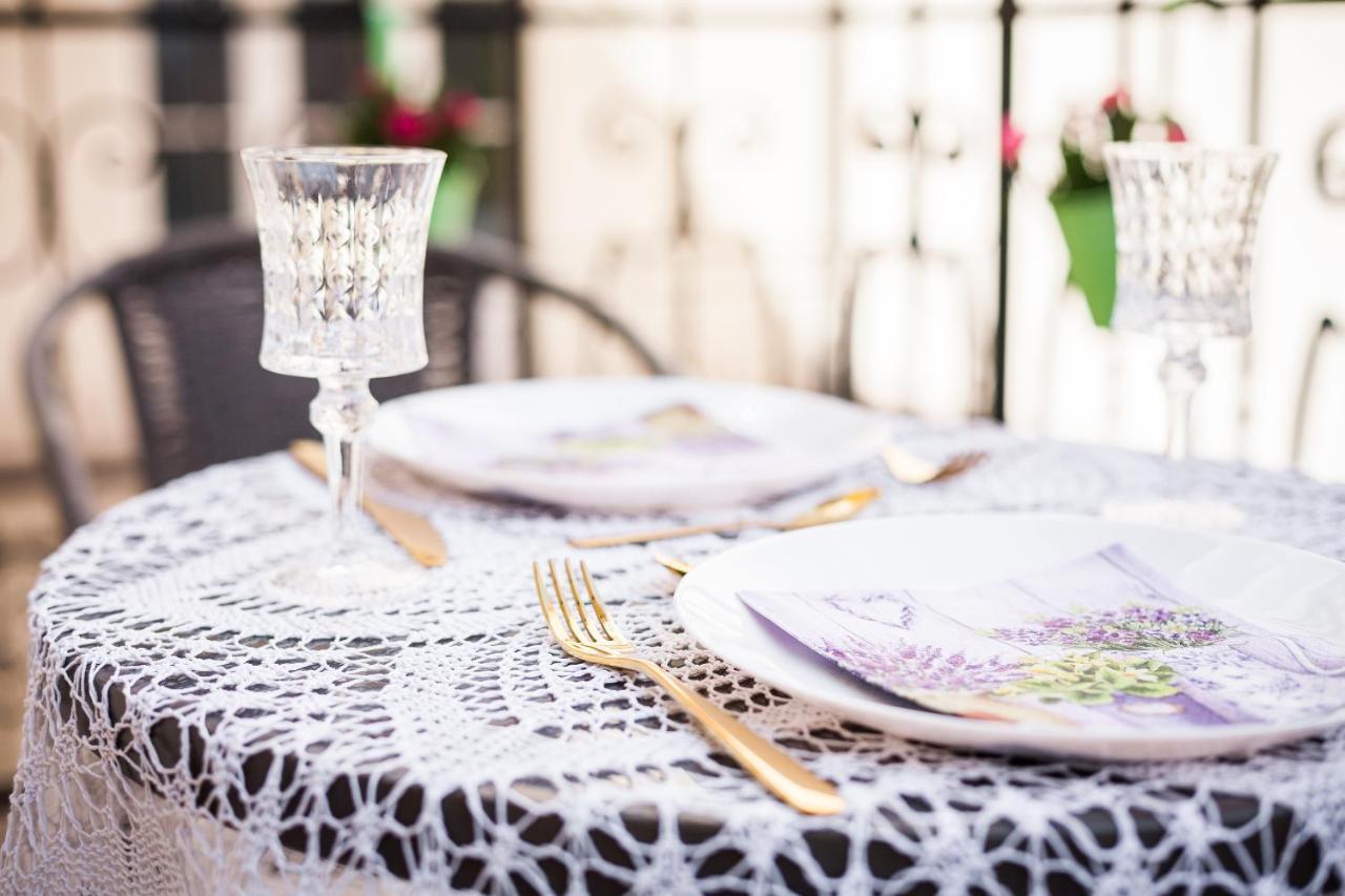 Vintage Sebastiana Apartment Krakow Luaran gambar