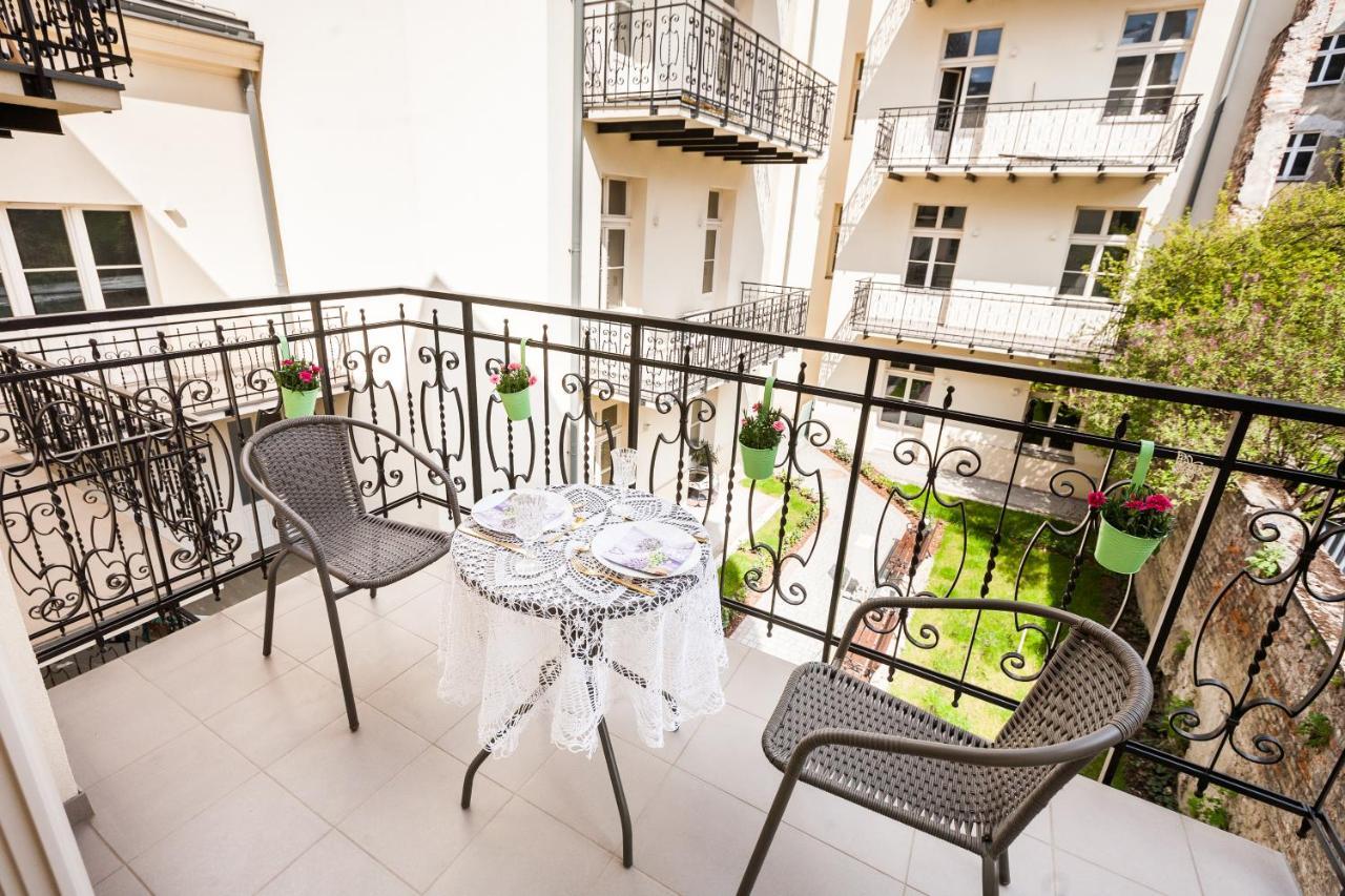 Vintage Sebastiana Apartment Krakow Luaran gambar