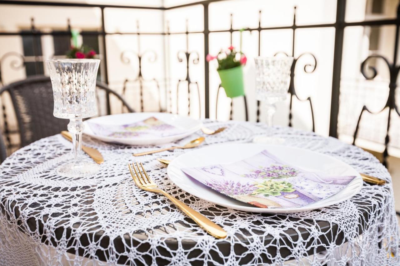 Vintage Sebastiana Apartment Krakow Luaran gambar